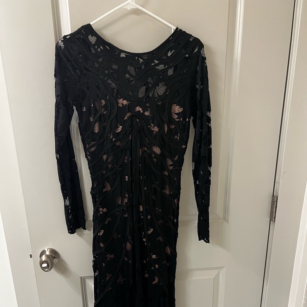Maxi black lace dress. Size 8-10. Perfect for wedding guest.